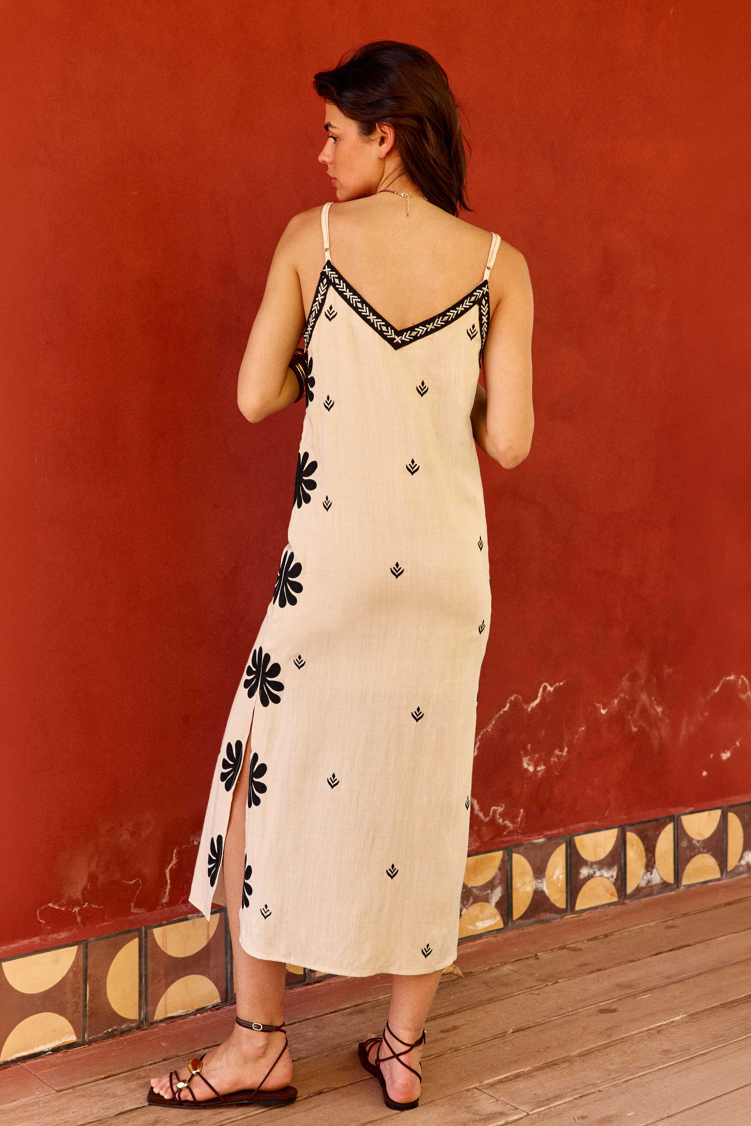 Roy - Midikleid mit Stickereien
