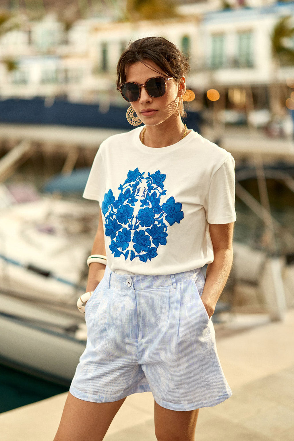 White embroidered front t-shirt - Taima