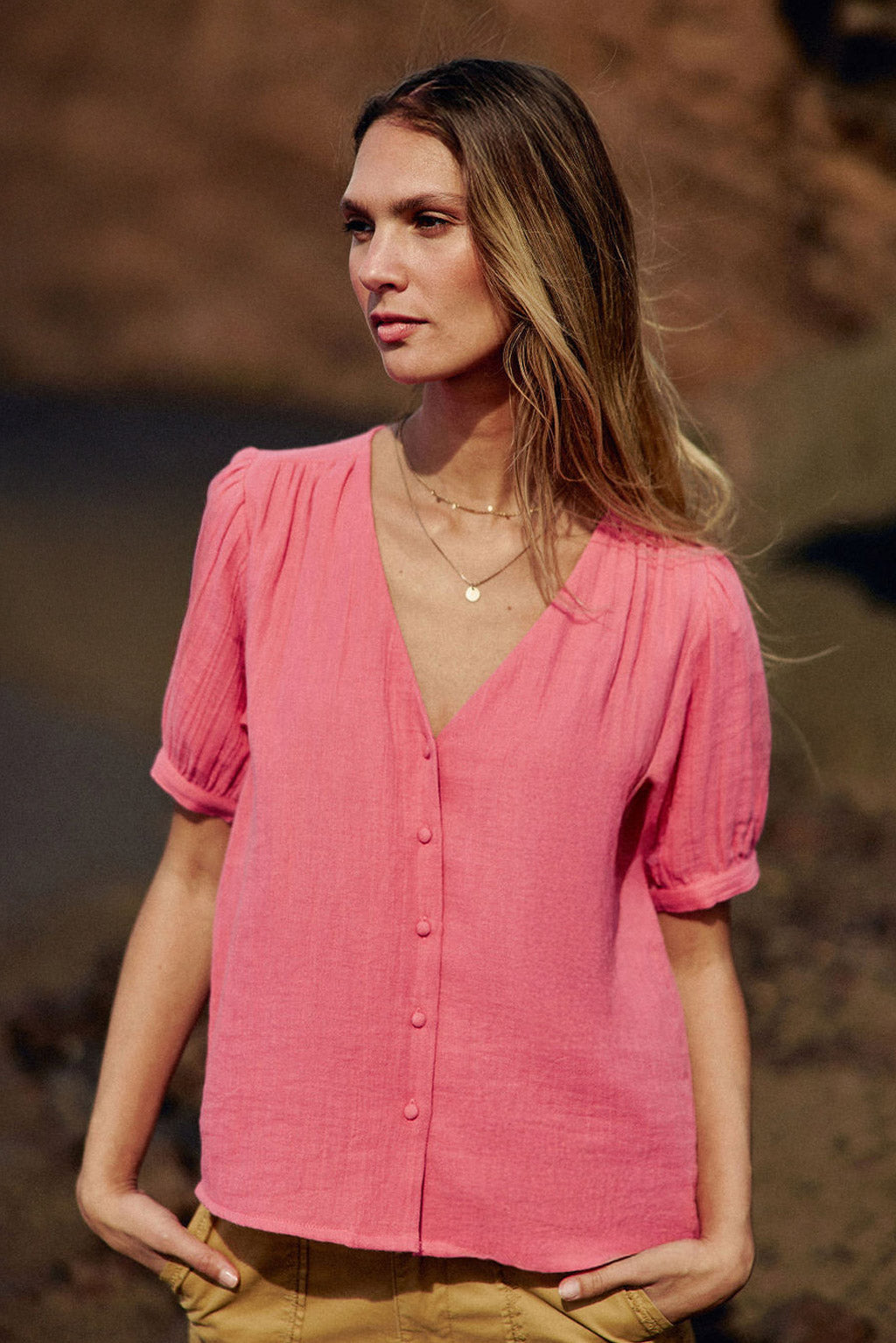 Pink V-neck top - Tevan