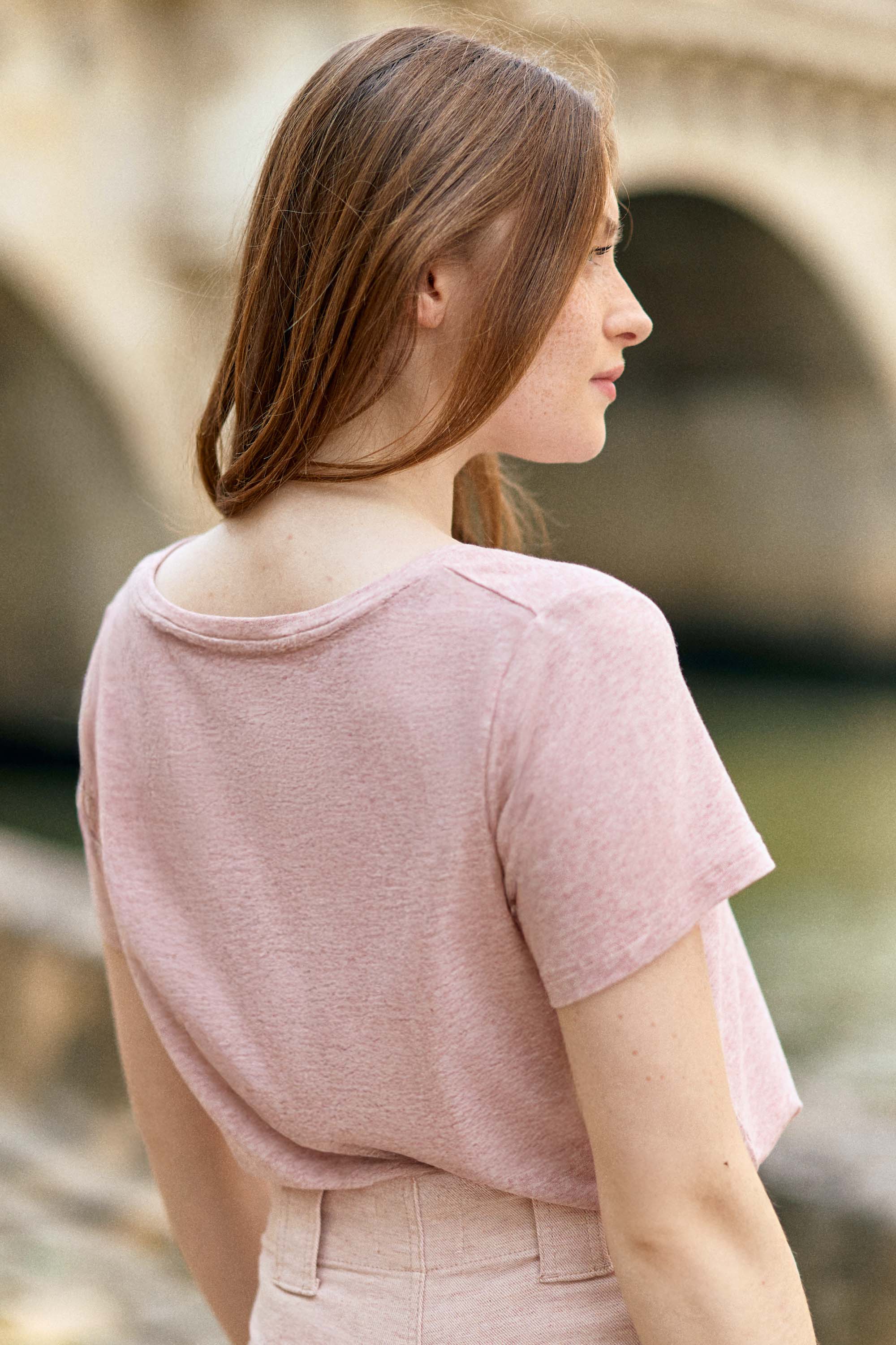 Pink T-shirt - Tia 
