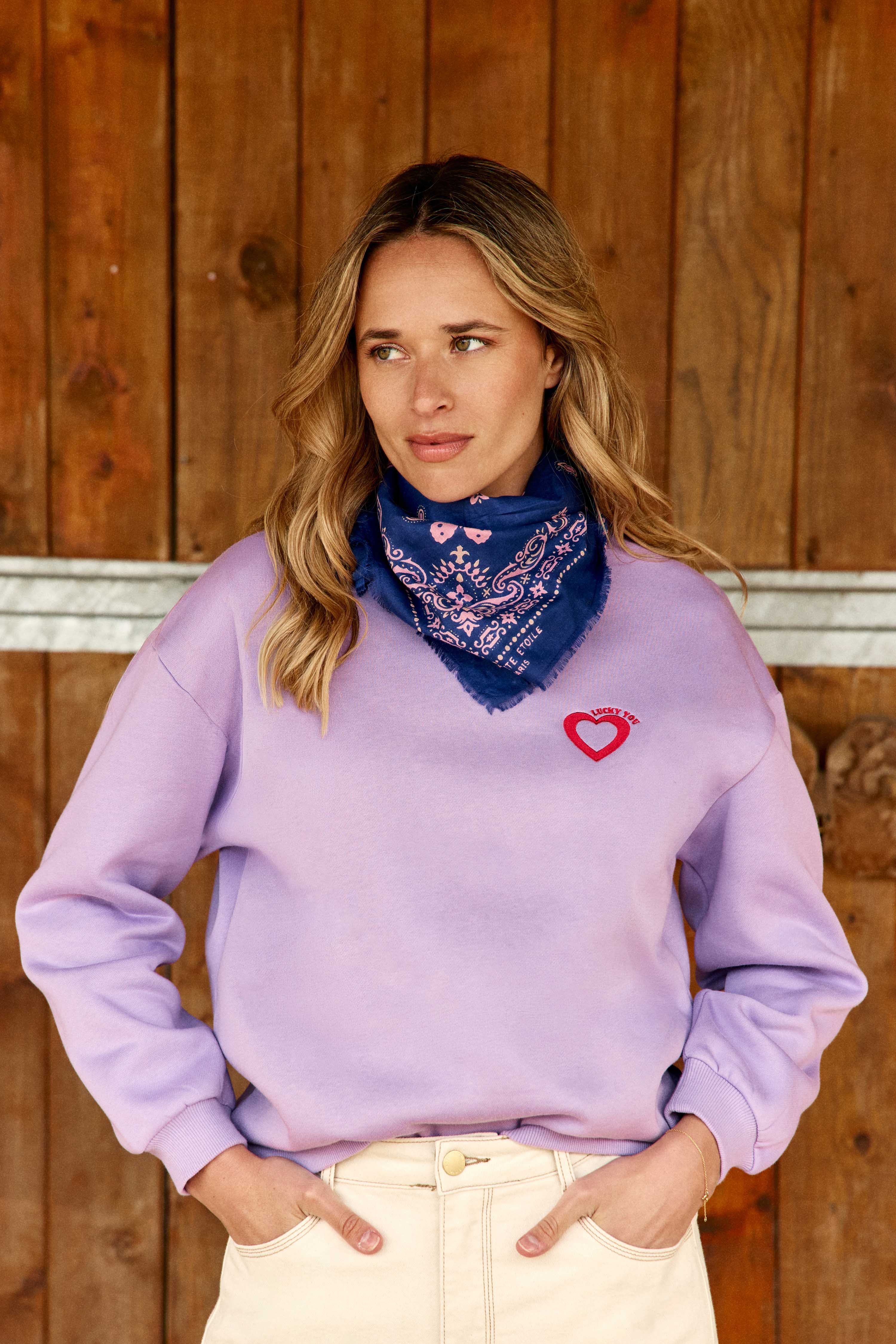 Tucky - Besticktes Sweatshirt