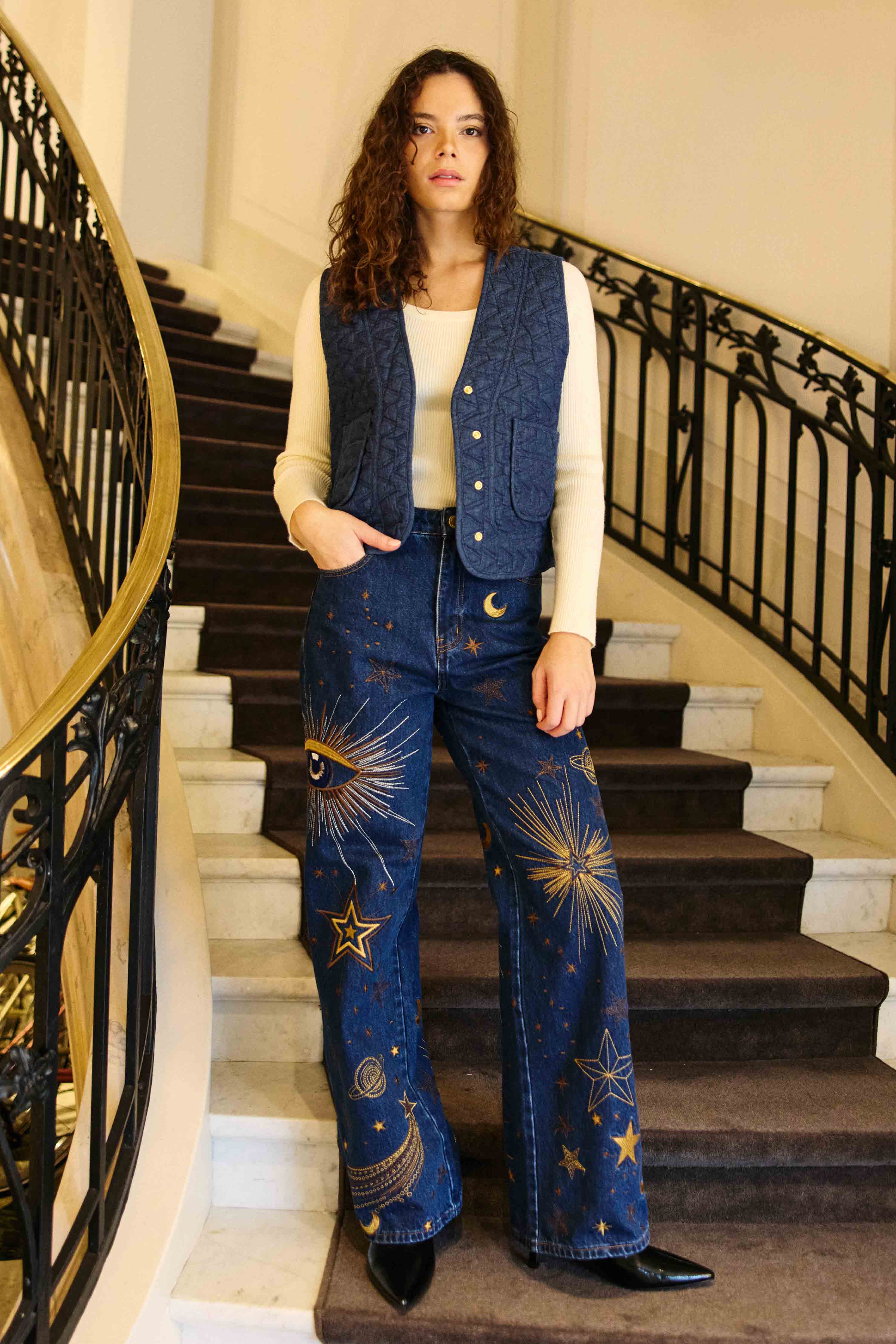 Vaney - Quilted sleeveless jacket