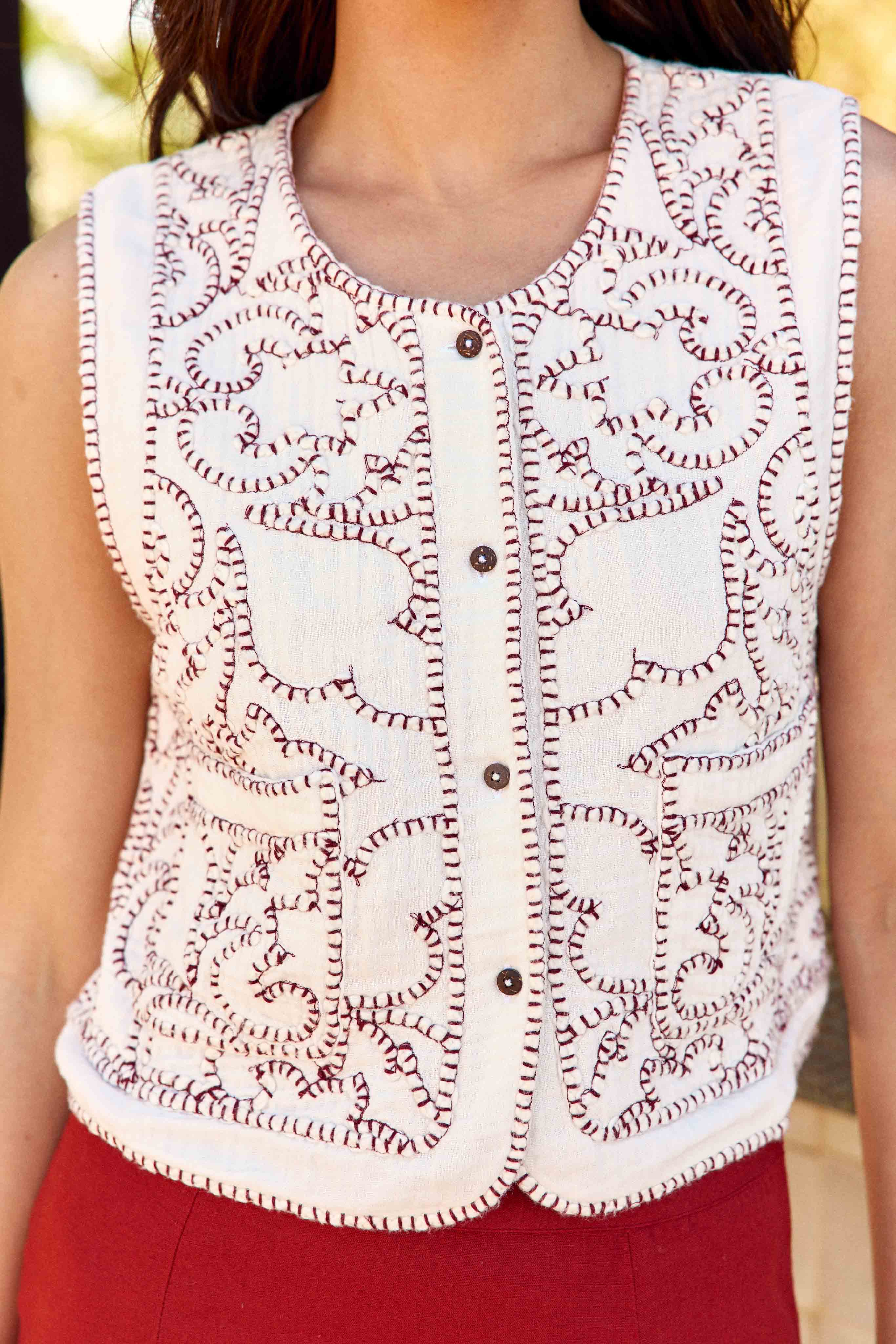 Verati - Embroidered Sleeveless Vest