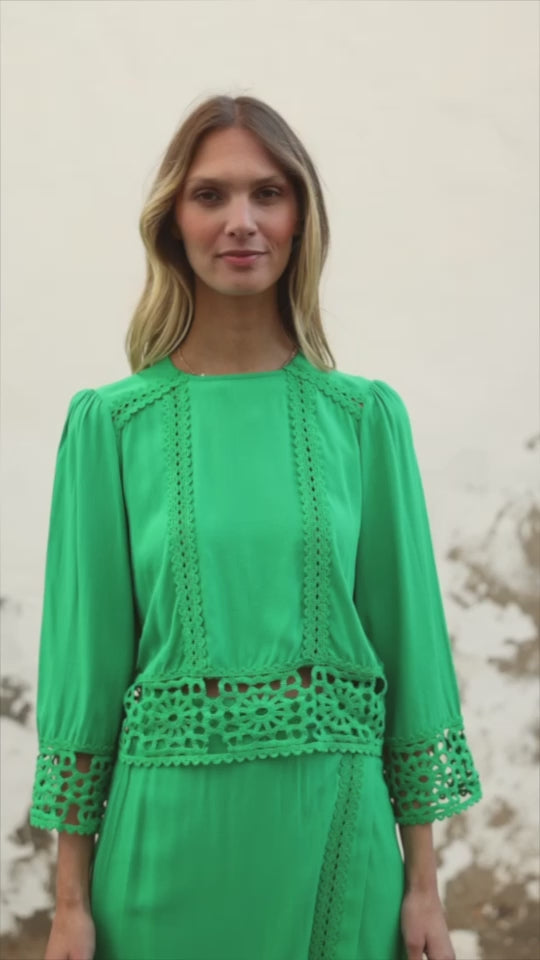 Blouse droite en crochet vert - Tevy