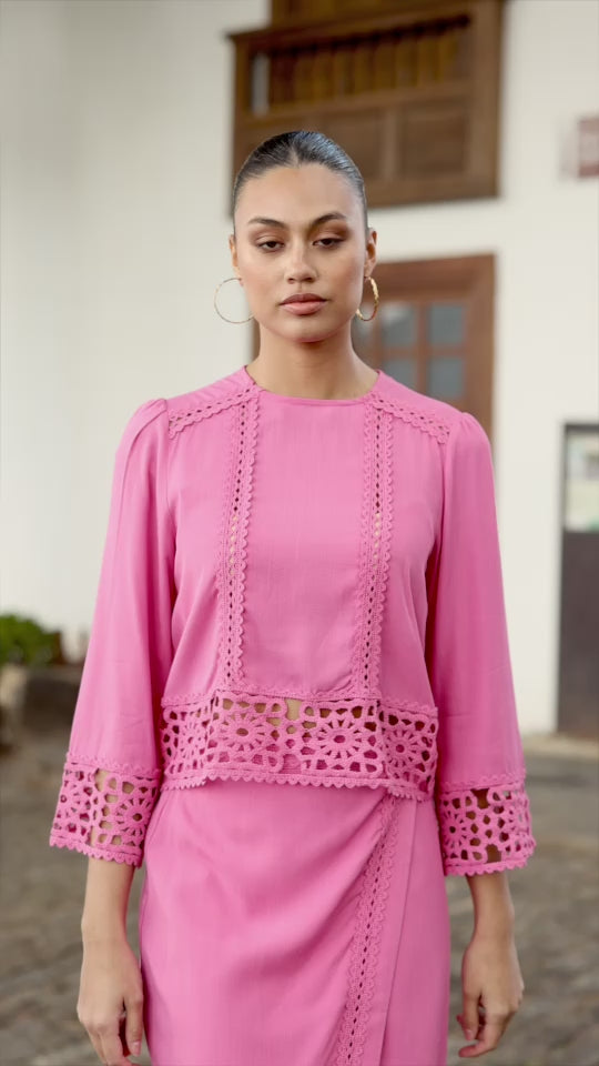 Pink crochet straight blouse - Tevy