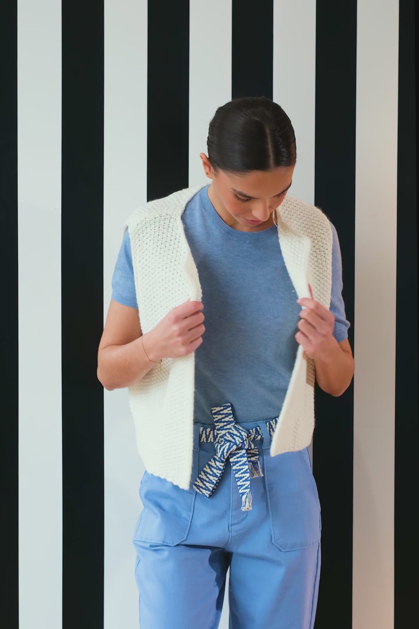 White sleeveless vest - Crea